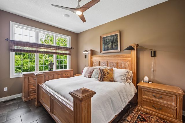 5925 Ep True Parkway 7, West Des Moines, IA 50266