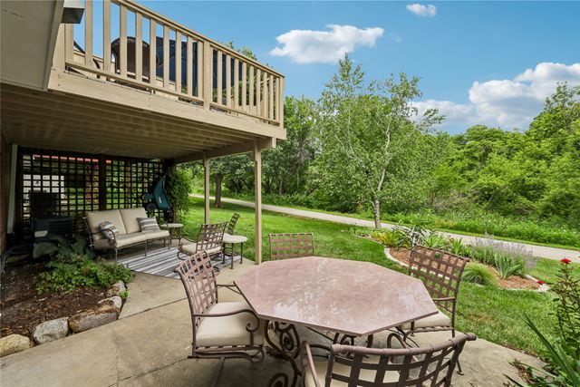 5925 Ep True Parkway 7, West Des Moines, IA 50266