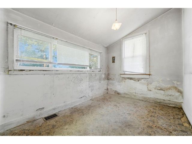 1921 S Marion St, Denver, CO 80210