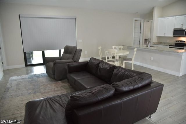 4666 Villa Capri LN, Bonita Springs, FL 34134