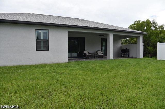 4666 Villa Capri LN, Bonita Springs, FL 34134