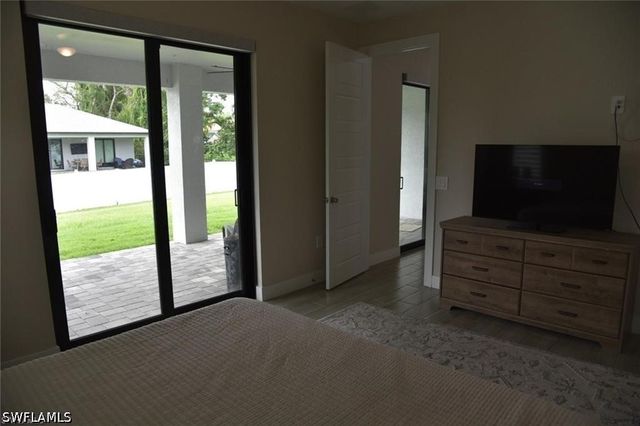 4666 Villa Capri LN, Bonita Springs, FL 34134