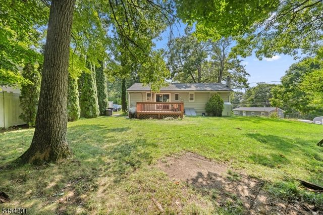 1 Ridgeview Ct, Vernon Twp., NJ 07422