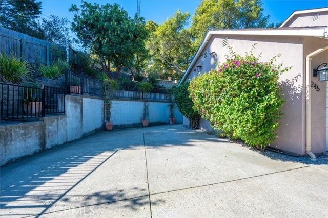 245 Robles Road, Arroyo Grande, CA 93420