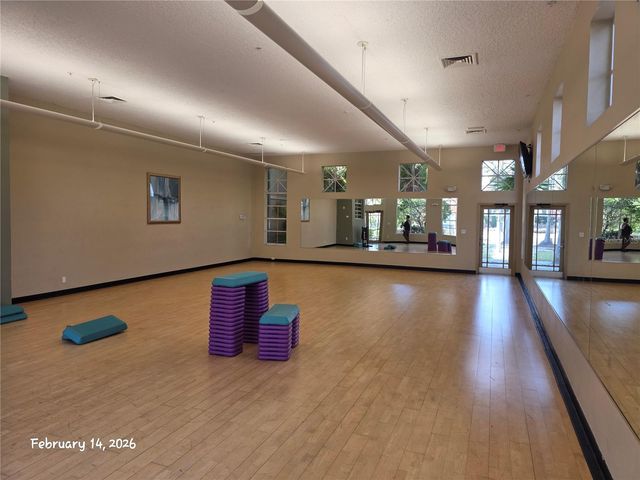 5554 METROWEST BOULEVARD 4-310, Orlando, FL 32811