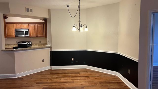 5554 METROWEST BOULEVARD 4-310, Orlando, FL 32811