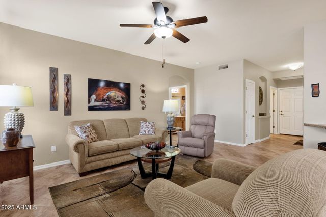 13606 N CAMBRIA Drive 109, Fountain Hills, AZ 85268