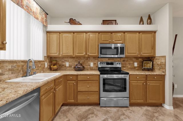 13606 N CAMBRIA Drive 109, Fountain Hills, AZ 85268