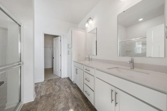 20048 Gabardine Lane, Lakeville, MN 55044