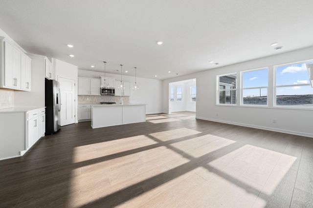 20048 Gabardine Lane, Lakeville, MN 55044