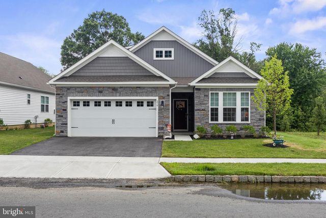 216 CONGRESSIONAL CT, Moorestown, NJ 08057