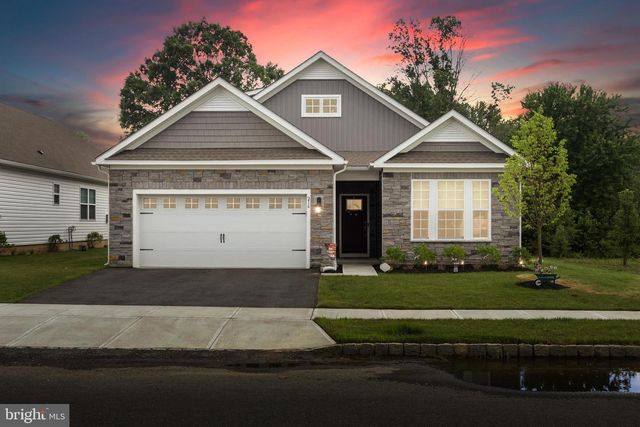216 CONGRESSIONAL CT, Moorestown, NJ 08057