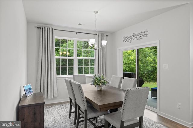 216 CONGRESSIONAL CT, Moorestown, NJ 08057