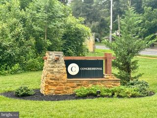 216 CONGRESSIONAL CT, Moorestown, NJ 08057