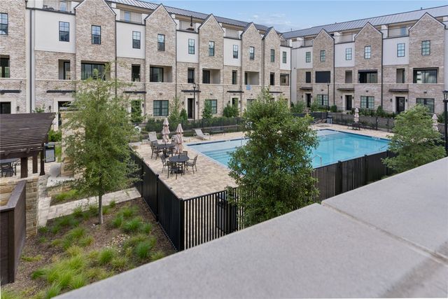 625 Dalton Lane, Irving, TX 75039