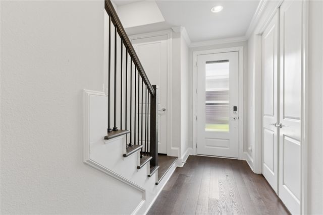 625 Dalton Lane, Irving, TX 75039