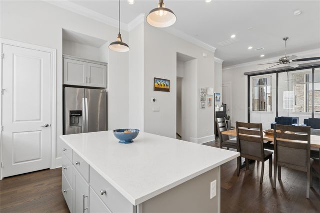 625 Dalton Lane, Irving, TX 75039