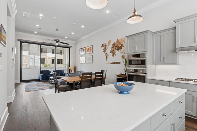 625 Dalton Lane, Irving, TX 75039
