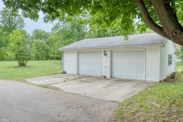 301 Ferry Street, Corunna, MI 48817
