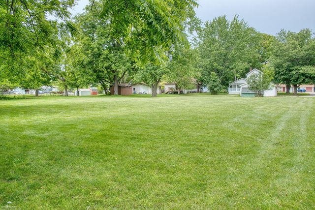 301 Ferry Street, Corunna, MI 48817
