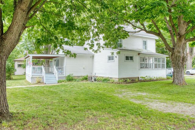 301 Ferry Street, Corunna, MI 48817