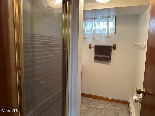 21 Winnie Avenue, Ravena, NY 12143