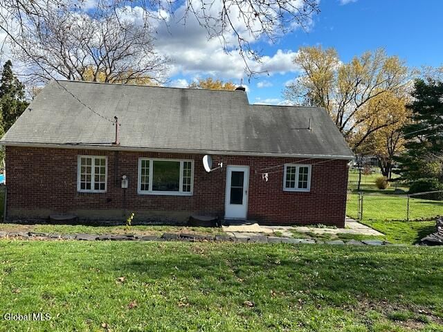 21 Winnie Avenue, Ravena, NY 12143