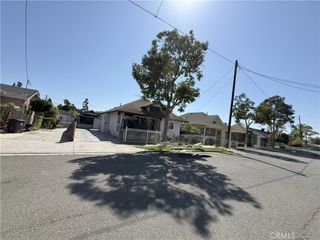 1234 W 3rd Street, Santa Ana, CA 92703
