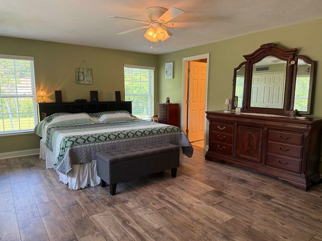 7 Maplevale Road, East Kingston, NH 03827