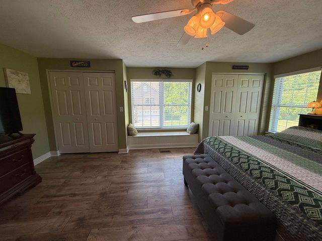 7 Maplevale Road, East Kingston, NH 03827