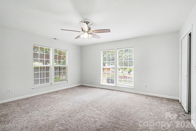 9118 S Lakebrook Road, Charlotte, NC 28214