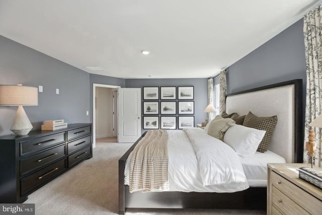 120 BOOKERS CREST DR, Stephens City, VA 22655