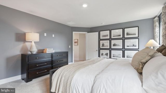 120 BOOKERS CREST DR, Stephens City, VA 22655