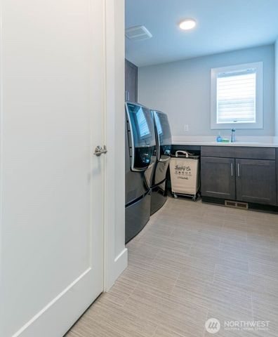19226 Sandvik Place NE, Poulsbo, WA 98370