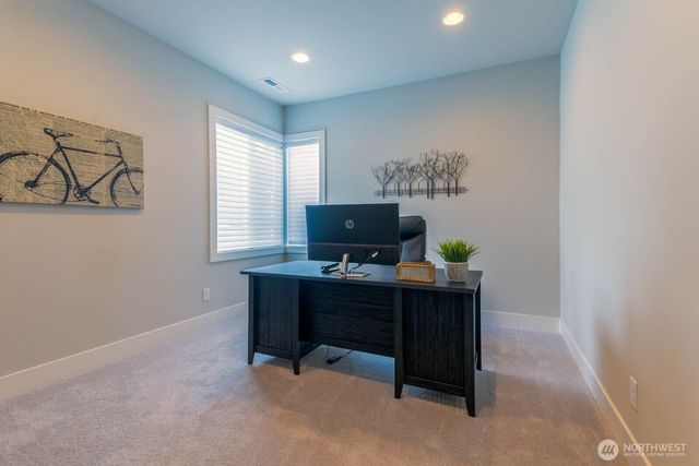 19226 Sandvik Place NE, Poulsbo, WA 98370
