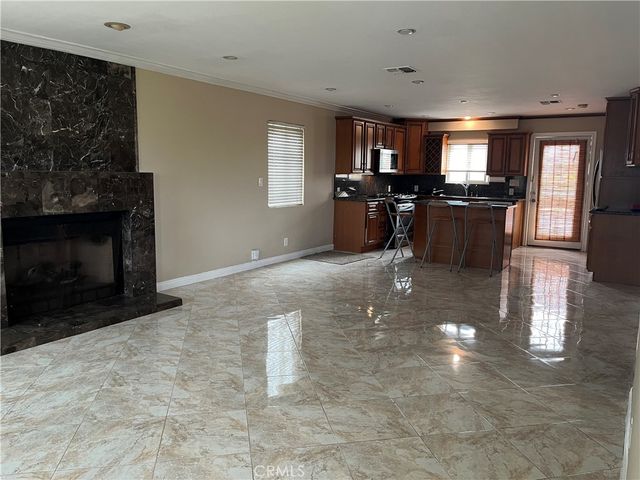 135 Flower B, Costa Mesa, CA 92627