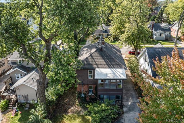 925 E 2nd Street, Royal Oak Charter Township, MI 48067