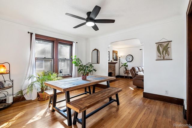 925 E 2nd Street, Royal Oak Charter Township, MI 48067