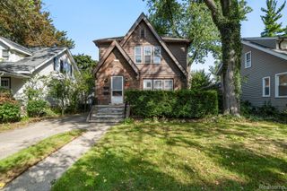 925 E 2nd Street, Royal Oak Charter Township, MI 48067