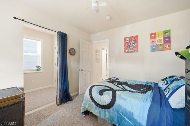 5 Chestnut Ave, Mount Arlington Boro, NJ 07856