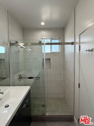 11253 Hatteras Street, North Hollywood, CA 91601