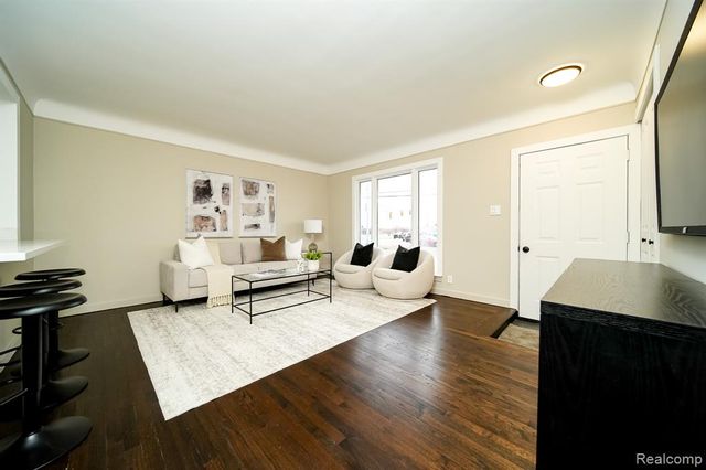 46985 Heydenreich Road, Macomb, MI 48044