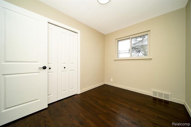 46985 Heydenreich Road, Macomb, MI 48044