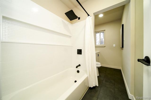 46985 Heydenreich Road, Macomb, MI 48044