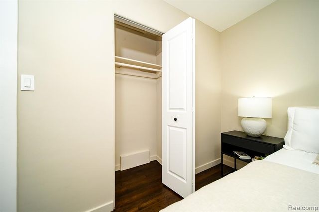 46985 Heydenreich Road, Macomb, MI 48044