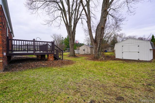 46985 Heydenreich Road, Macomb, MI 48044