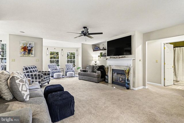 183 N ALPINE DR, York, PA 17408