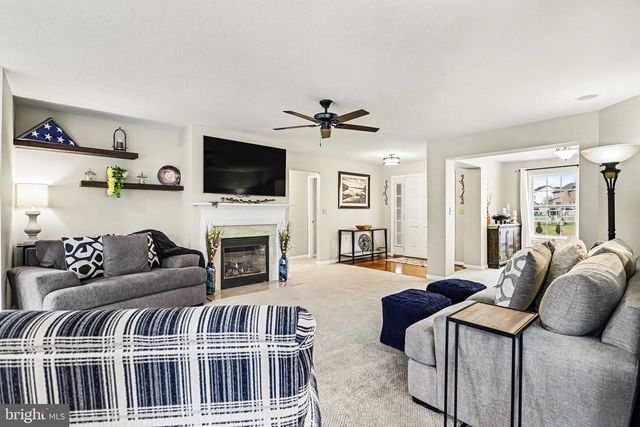 183 N ALPINE DR, York, PA 17408