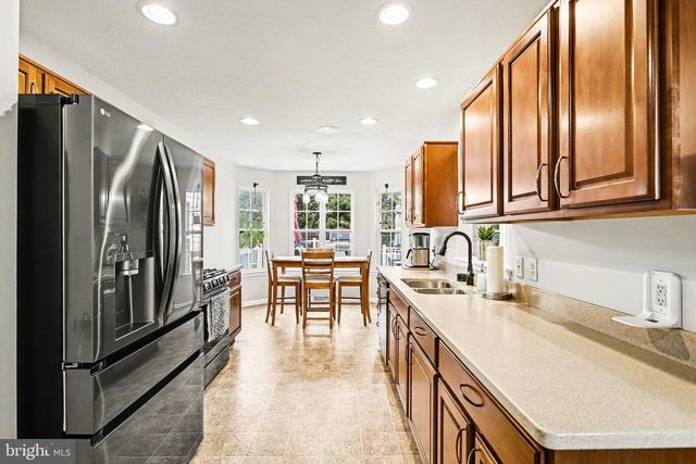 183 N ALPINE DR, York, PA 17408