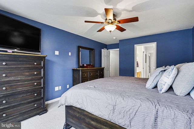 183 N ALPINE DR, York, PA 17408